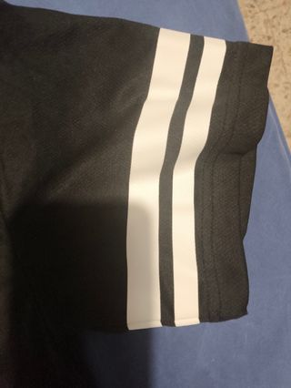Camiseta negra East Side #94