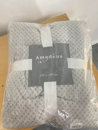 Manta plaid gris - Súper suave