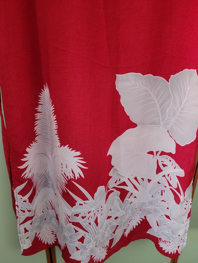 Vestito lungo rosso floreale