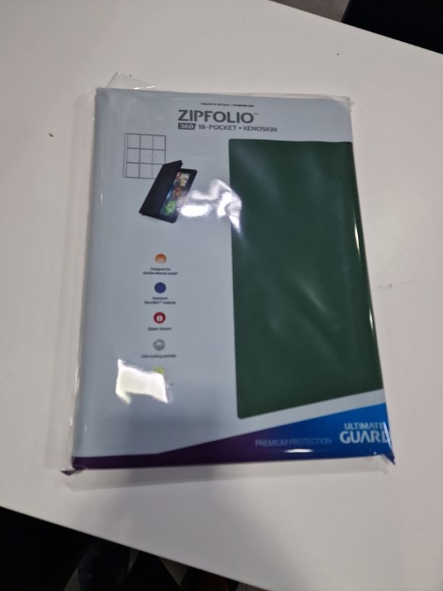 Zipfolio 360: funda 18 bolsillos