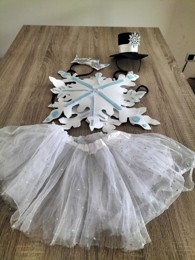 Disfraz copo nieve: falda+corona+sombrero