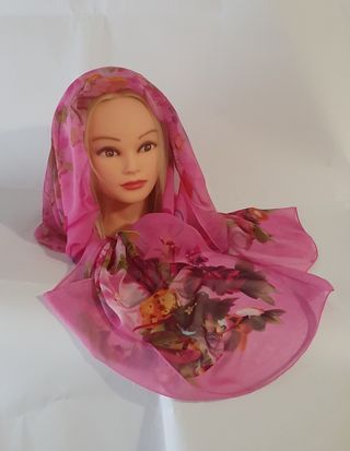Foulard in seta rosa floreale