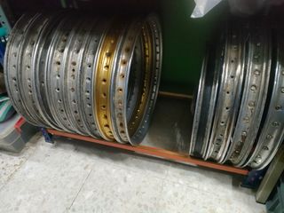Llantas Moto Clásicas - Acero/Aluminio. LEER BIEN 