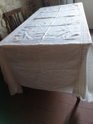 Tovaglia lino vintage ricamata