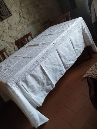 Tovaglia lino vintage ricamata