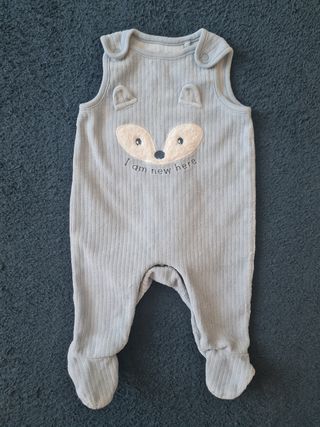 Pijama "I am new here" (50 cm)