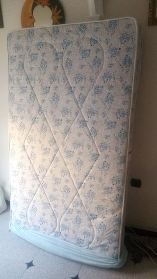 Colchón individual floral