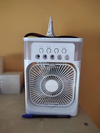 Ventilador pequeño portátil USB blanco