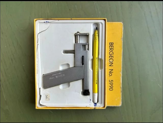 Perforadora orejas Bergeon 5990