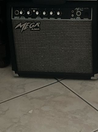 Mega Amplificatore Strumenti