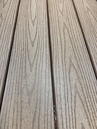 Tarima exterior composite