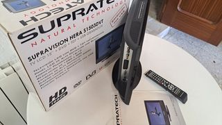 TV LCD Supratech Hera 15" S1503DVT