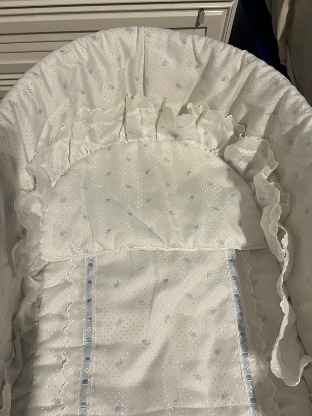 Cuna Moisés bebé - Complementos incluidos