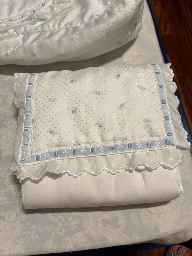 Cuna Moisés bebé - Complementos incluidos