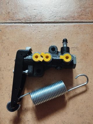 Compensador freno Nissan