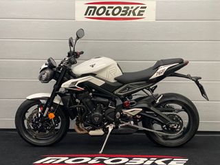 Triumph Street Triple 765 R A2