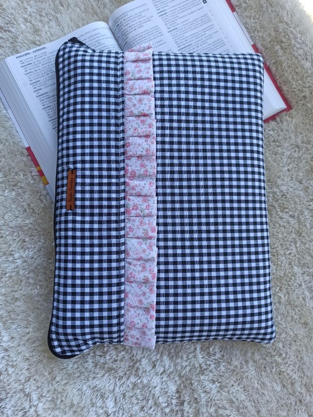 Maletín organizador vichy blanco y negro