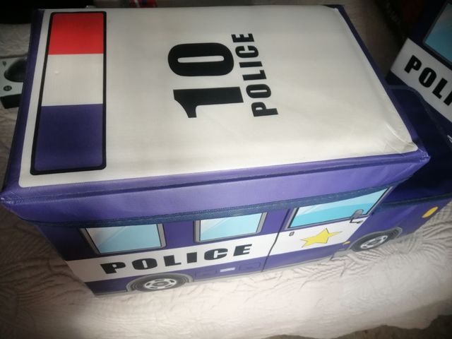 Puffs infantiles coche policía