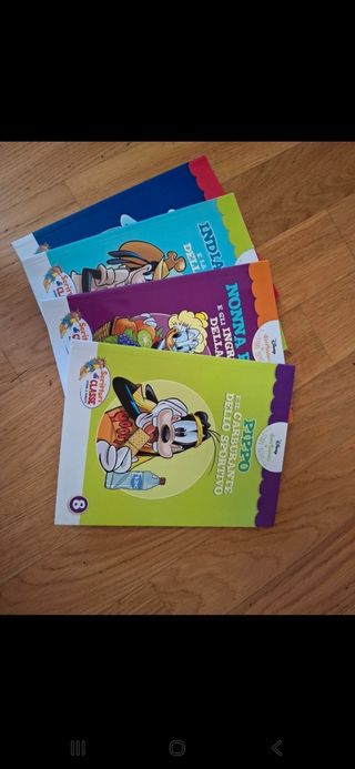 8 Fumetti Topolino - Scrittori di Classe.
