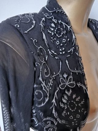 Coprispalle nero con lame' argento