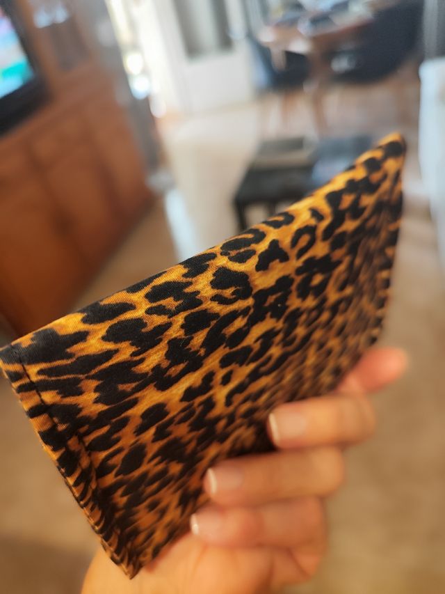 Billetera leopardo - marrón beige