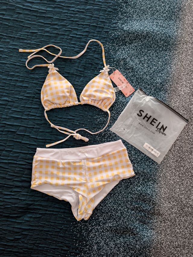 Bikini Shein vichy blanco-amarillo