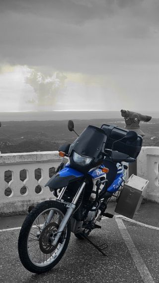 BMW F650GS Dakar - Moto Trail