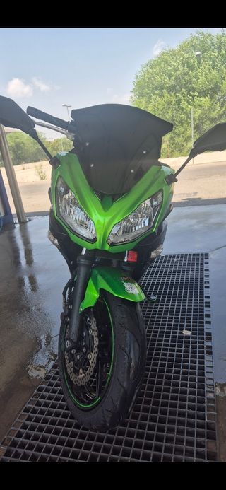 MOTO KAWASAKI ER6F 650cc