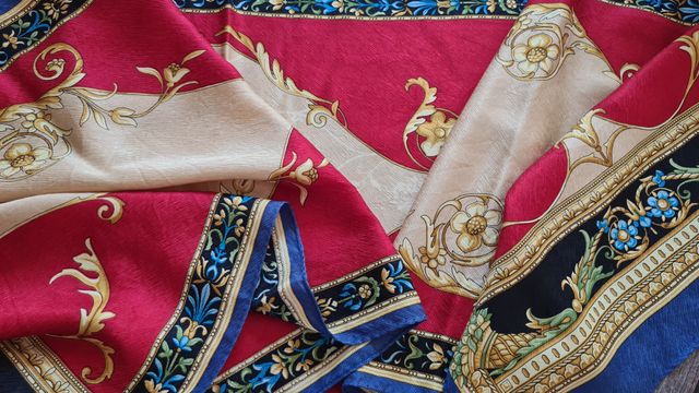 Foulard Vintage Pierre Balmain