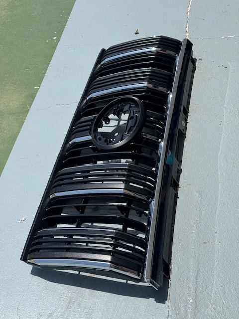 Parrilla frontal Land Cruiser 150 (2022)