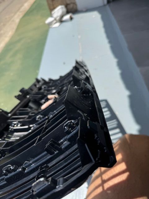 Parrilla frontal Land Cruiser 150 (2022)