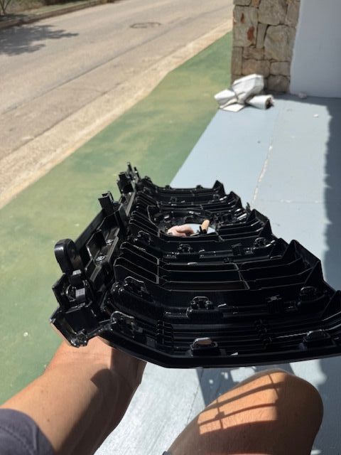 Parrilla frontal Land Cruiser 150 (2022)