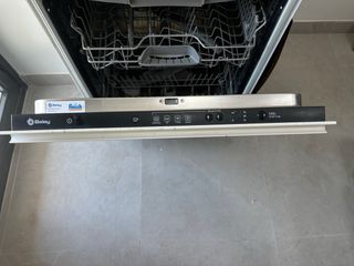 Lavavajillas integrable Balay. 60 cm. Tamaño XL.
