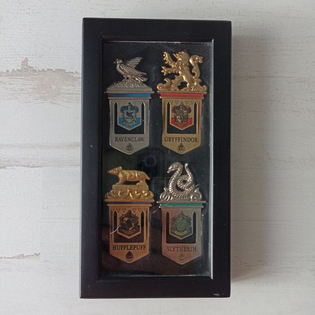 Marcapáginas metálicos Hogwarts