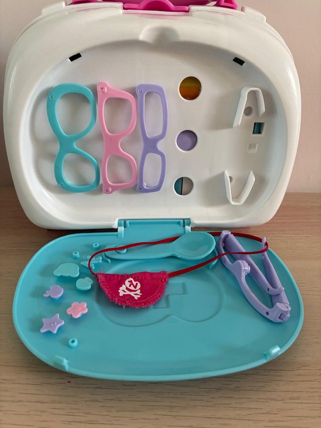 Maletín doctora nenuco