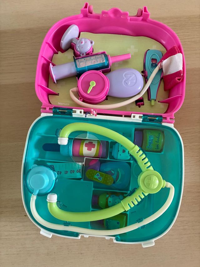 Maletín doctora nenuco