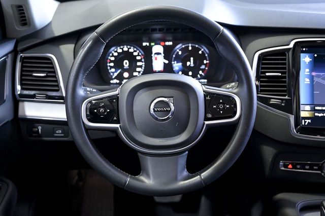 Volvo XC90   2.0 B5 D AWD Momentum Pro Auto 