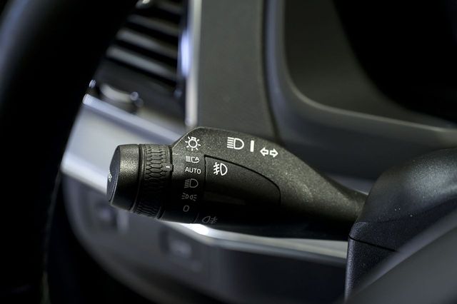 Volvo XC90   2.0 B5 D AWD Momentum Pro Auto 