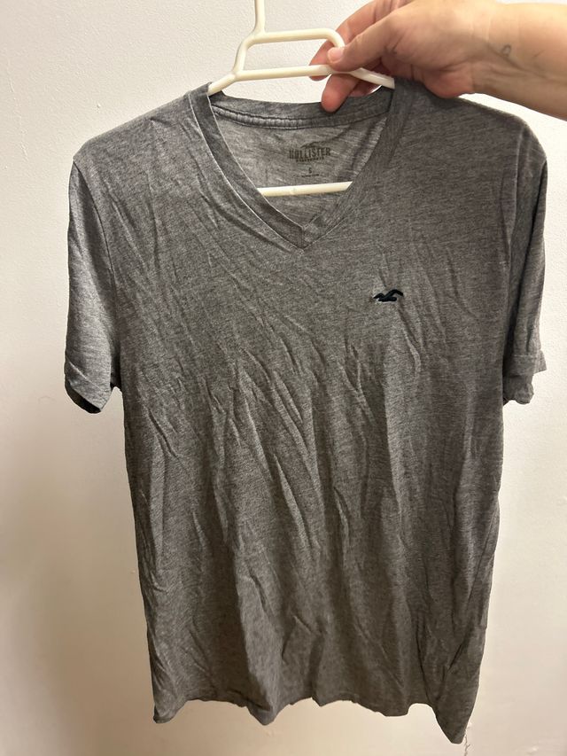 Camiseta Hollister gris talla S