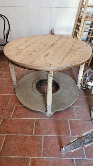 Mesa camilla antigua de madera