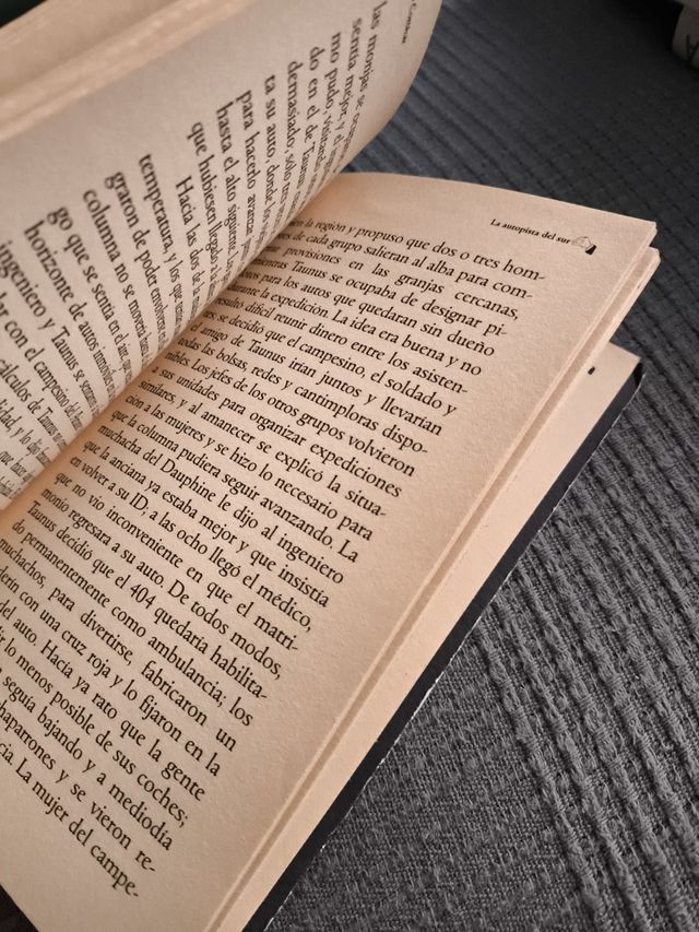 Casa Tomada y Otro Relatos (Relato Corto)