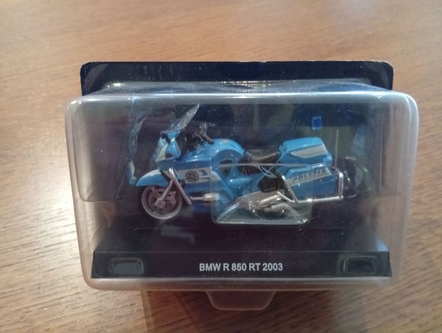 Modellino BMW R 850 RT Polizia 2003