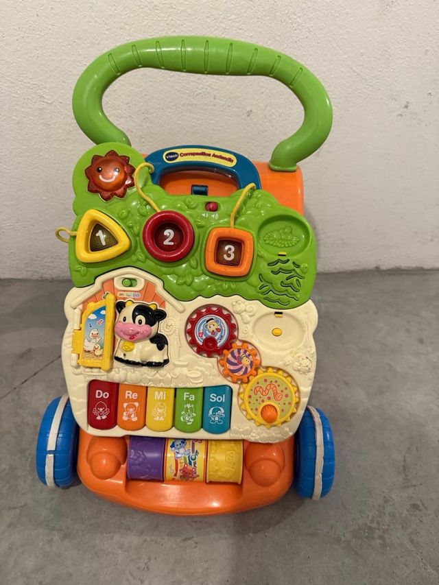 Andador VTech Caminos Andantes