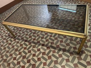 Mesa centro vintage dorada