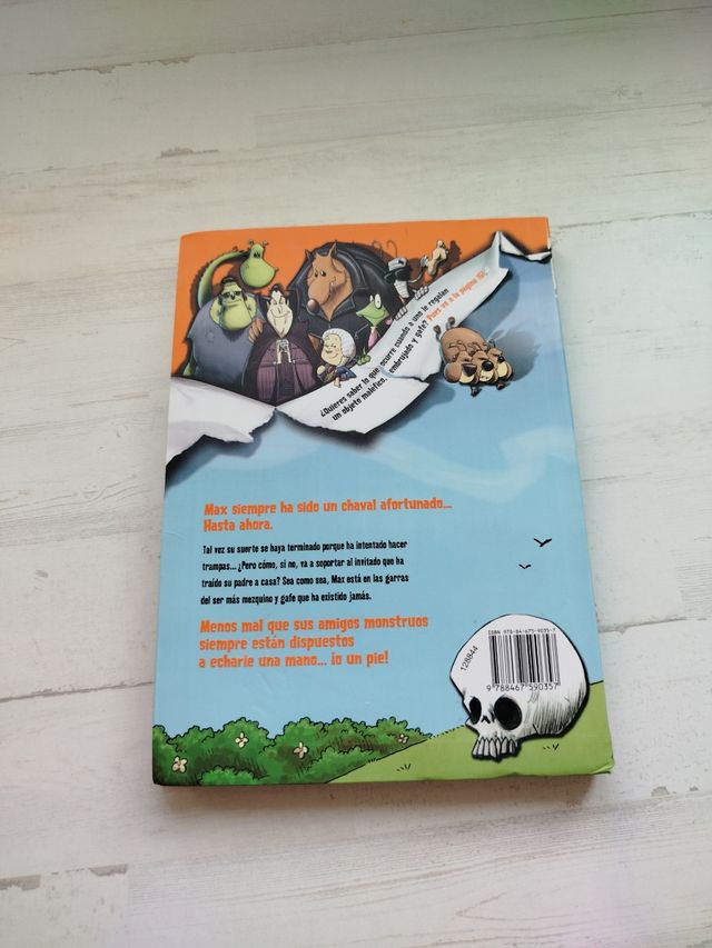 Todos Mis Monstruos: El balón parlante