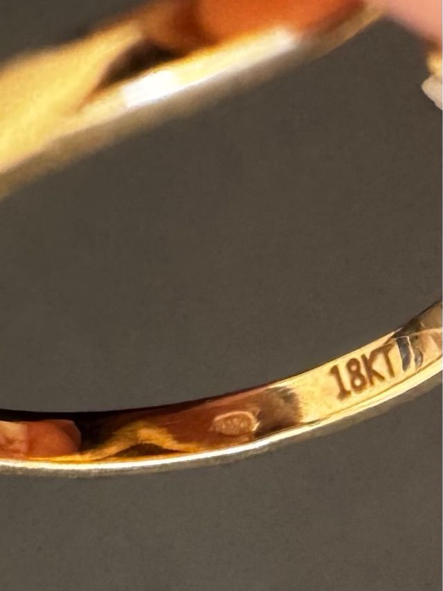 Anillo oro amarillo 18 KT diamante 2.04ct IGI