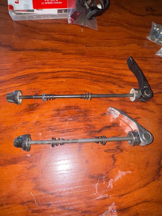 Cierres rapido de rueda MTB