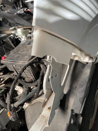 Aleta Citroen Berlingo 