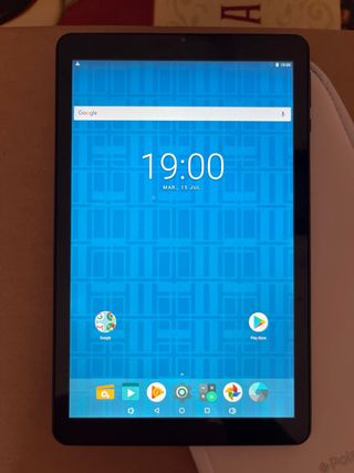 Tablet Polaroid negra, prácticamente sin uso