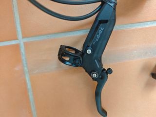 Frenos SRAM Level Silver 4 Pistones 